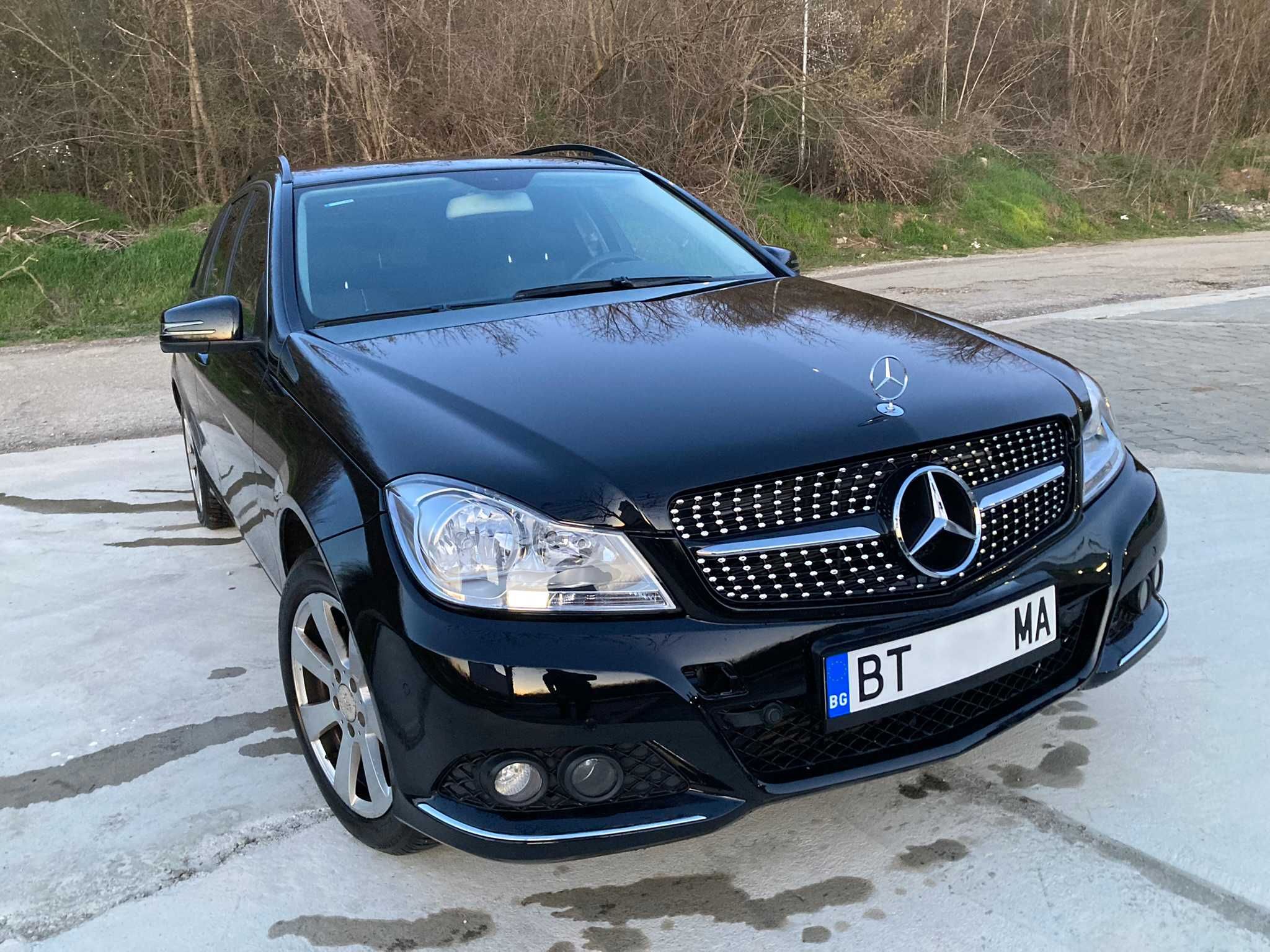 AMG решетка за Mercedes W204 C-class 2007-2014 маска