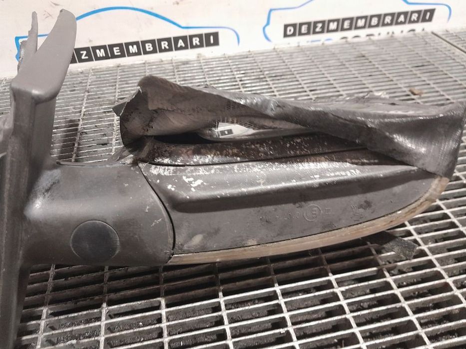 Oglinda dreapta Volkswagen Touareg 7L 2003 - 2006 4 Usi NEGRU (974) Rabatabile VEZI POZE