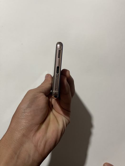 S21   5G  Holati yaxshi