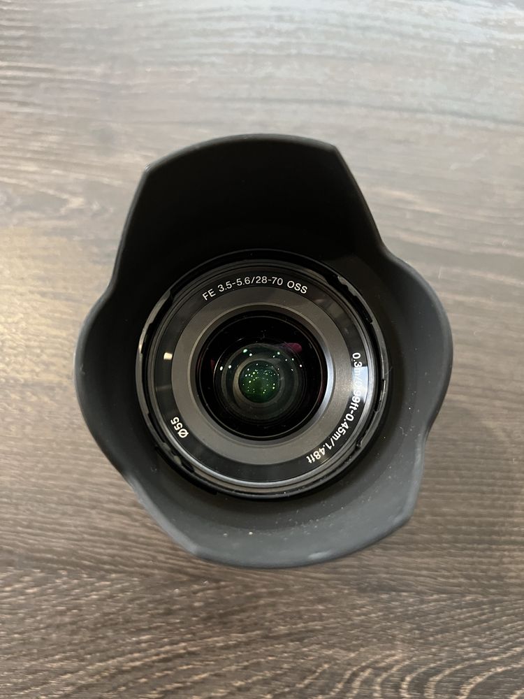 Lens Sony FE 28-70mm f / 3.5-5.6 OSSCode