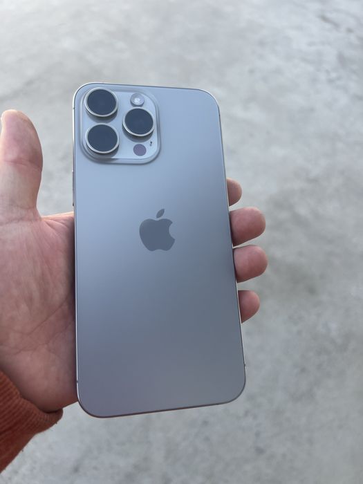 Iphone 15 pro max/LLA