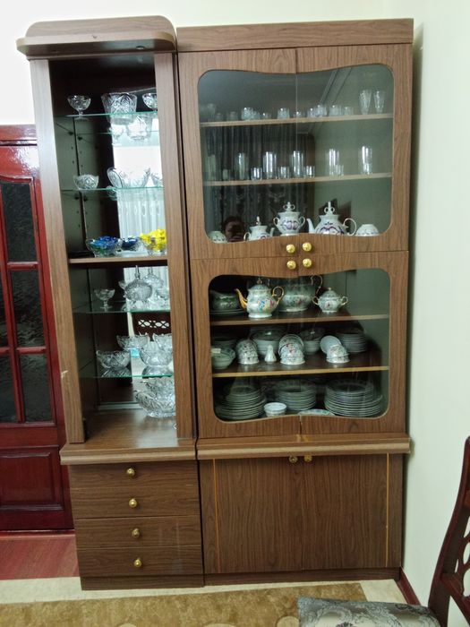 Стенка сервант в гостевую