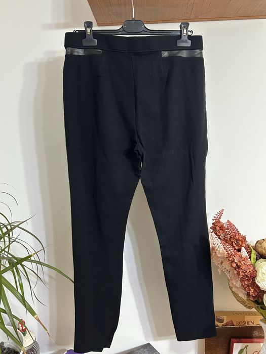 Colanti cu dungi din piele