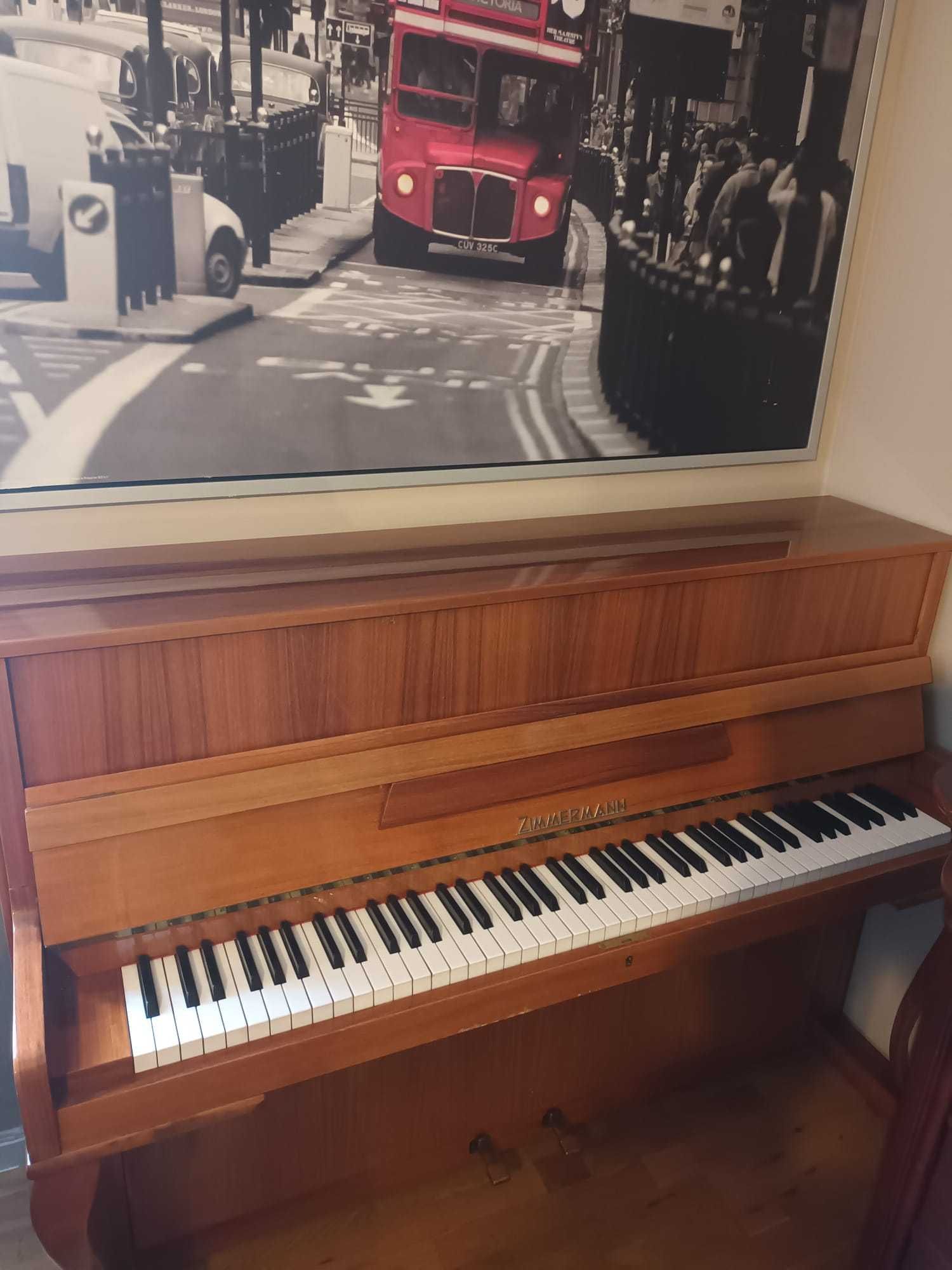 Vand Pianina ZIMMERMANN 85 de clape si 2 pedale