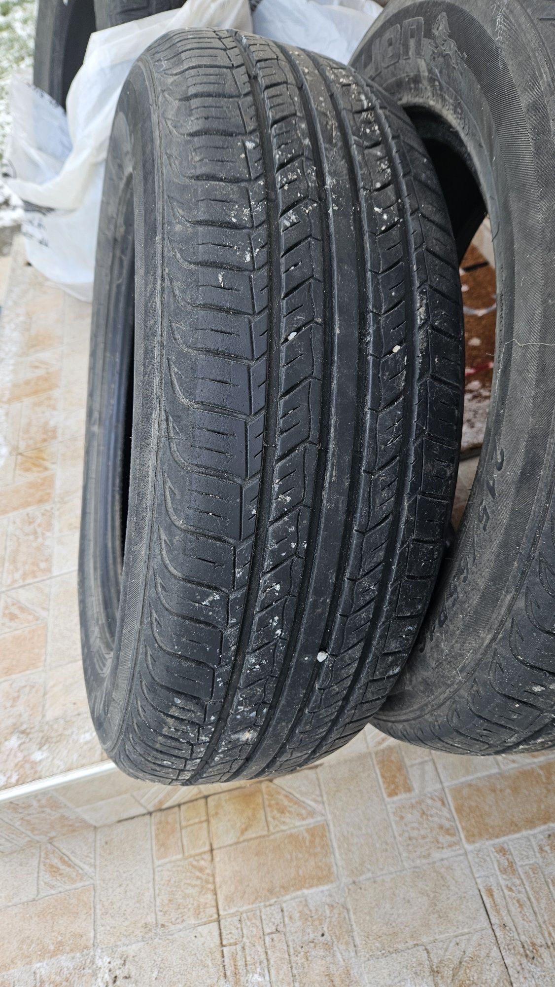 215/65R16 4бр. летни
