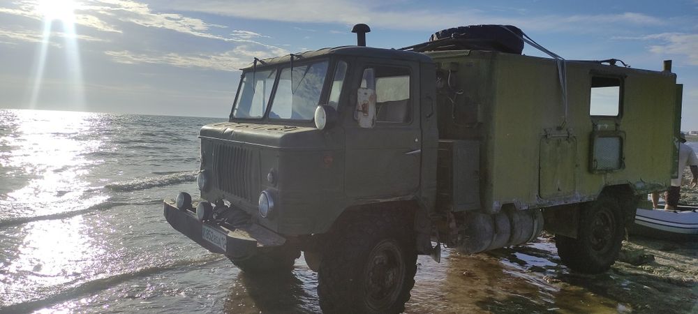 2 Газ 66 один на ходу второй на запчастьб.у кунг для охотый рыб возмож
