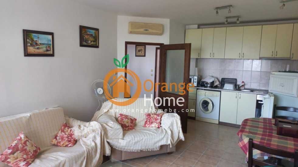 Продава се Двустаен апартамент в Каварна - 90 кв.м за 439 €/кв.м - Снимка #2