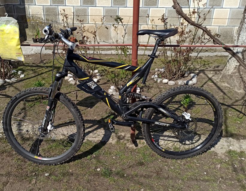 Bicicleta Scott FX30, full suspension, Novatec