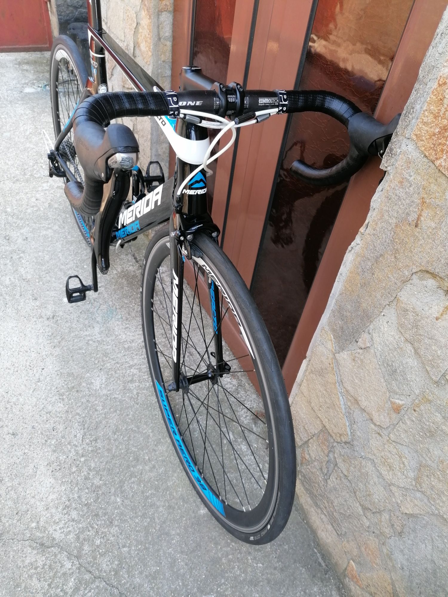 Шосеен MERIDA  Carbon, Shimano 105, скорости 2 * 11