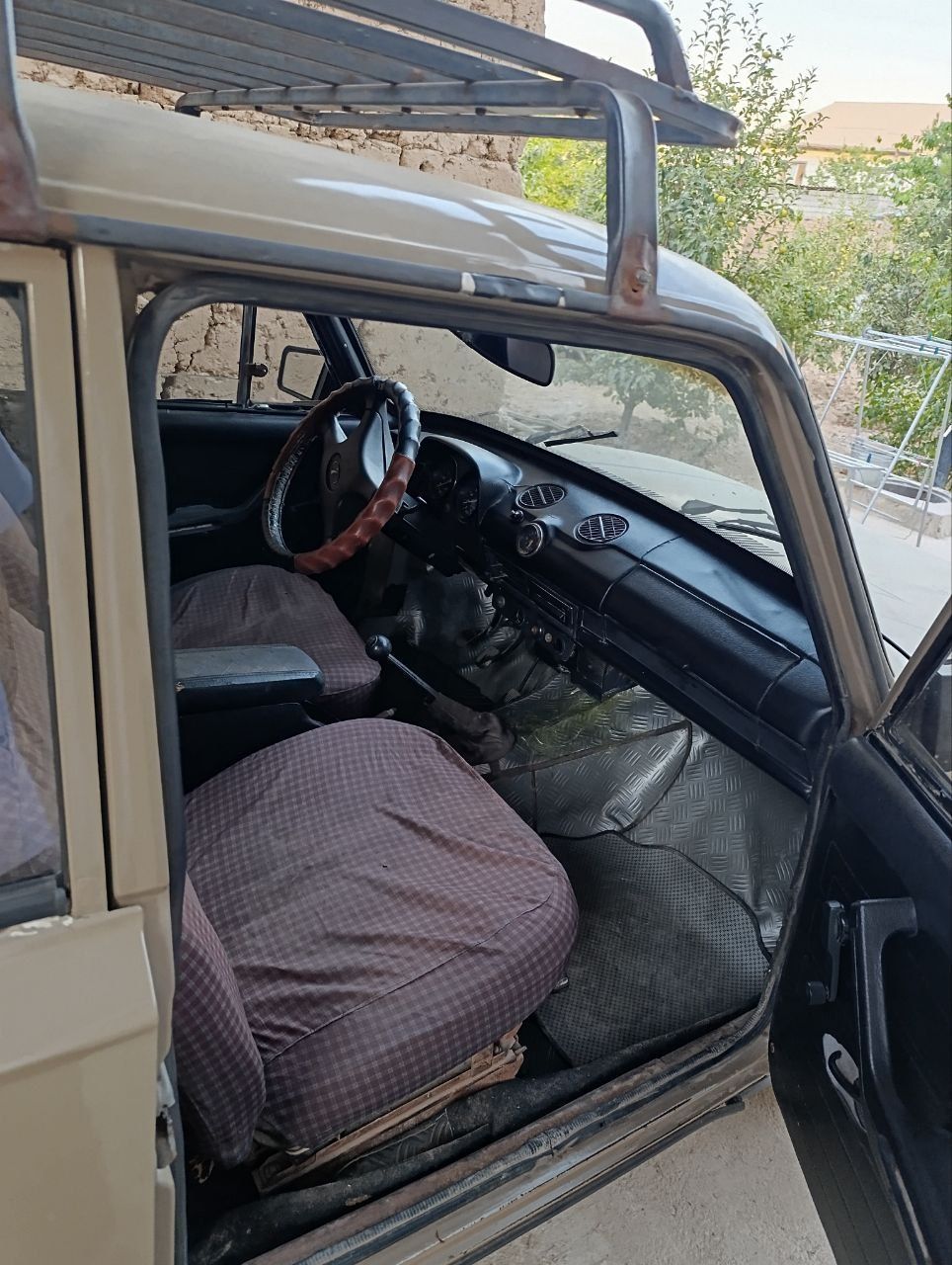 Jiguli Lada vaz 21011