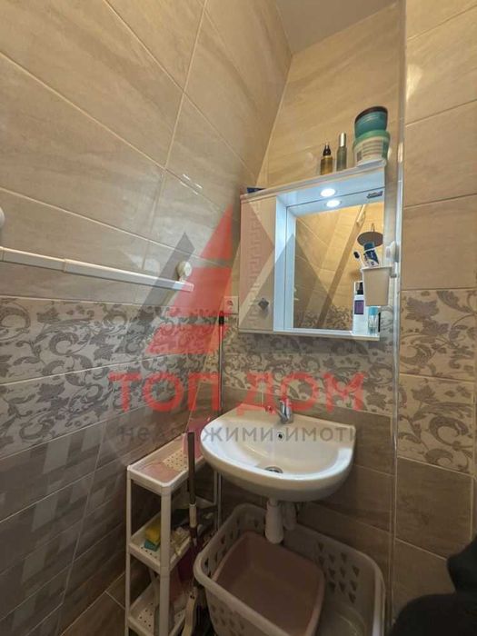 Продава се Тристаен апартамент в Варна, Левски - 78 кв.м за 2106 €/кв.м - Снимка #17