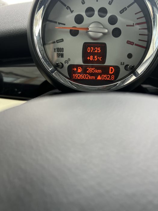 Mini Cooper. An fabricatie 2007 Automat