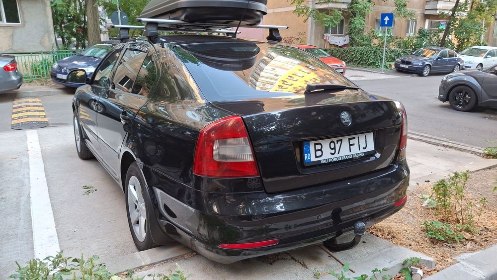 Vând bare thule si portbagaj menabo