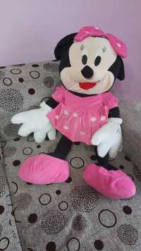 Vând Minnie Mouse