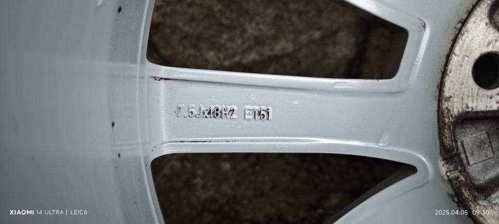 5x112 18 Borbet Skoda с летни гуми BRIDGESTONE TURANZA