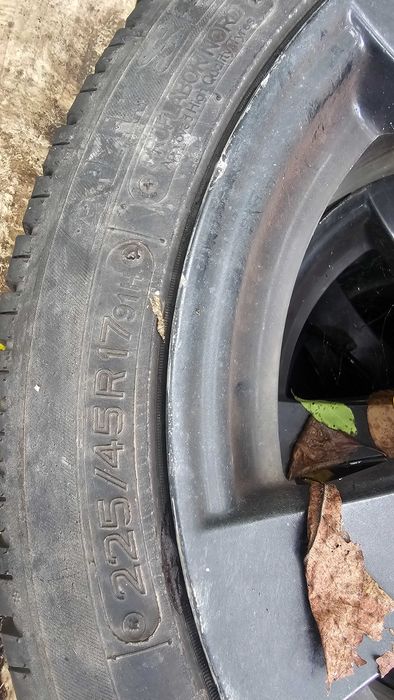 Jante BMW R17 cu anvelope allseason dot 2019