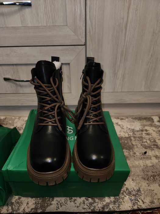 Сапоги женские ботинки