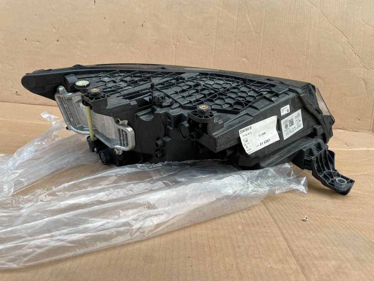 Фар VW T7 IQ LIGHT | Full led/Matrix - 2023