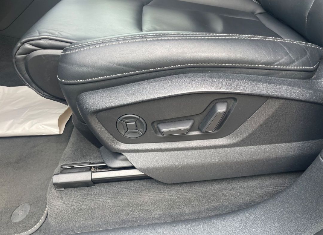 Dezmembrez Piese Audi Q8 TDI TFSI Hybrid 2019-2024