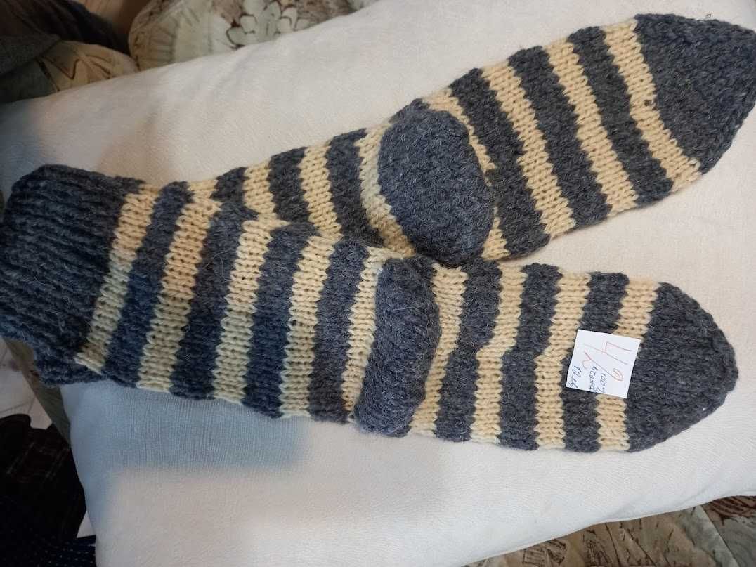 Ръчно плетени мъжки чорапи 42 размер