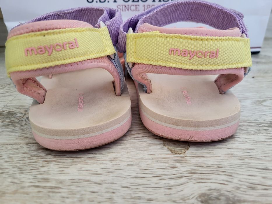 Сандали за момиче Zara,Mayoral,Sprandi