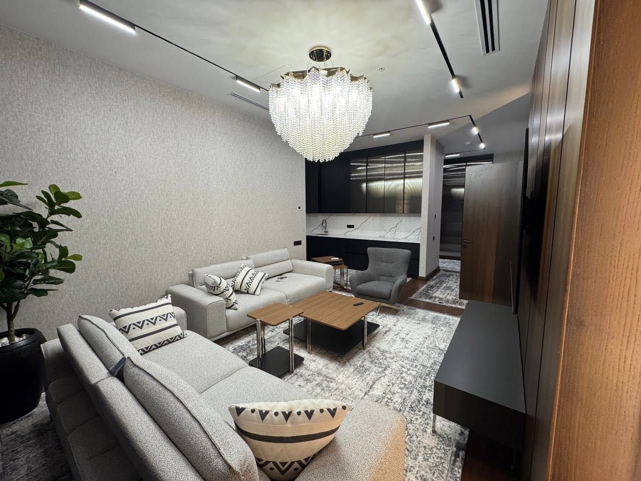 Nest One Продается 3 комнатная квартира ремонт Tashkent City