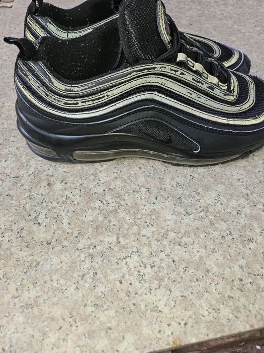 маратонки nike airmax 90 и Nike airmax 97