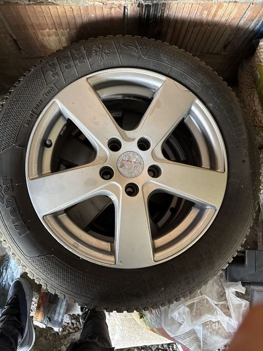 Jante Audi vw seat 5x112 anvelope 205 60 iarna
