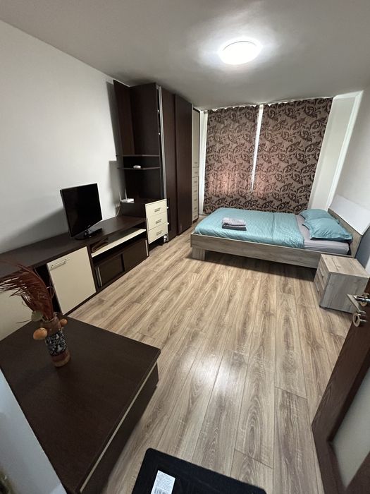 De vanzare apartament cu o camera zona Tudor 75000 Euro