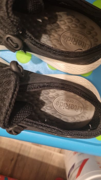 Adidasi CROCS marime 33-34