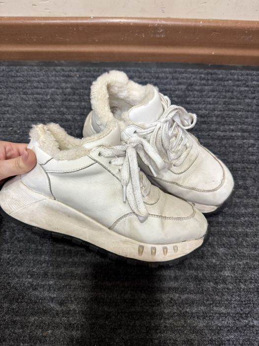 Зимние кроссовки