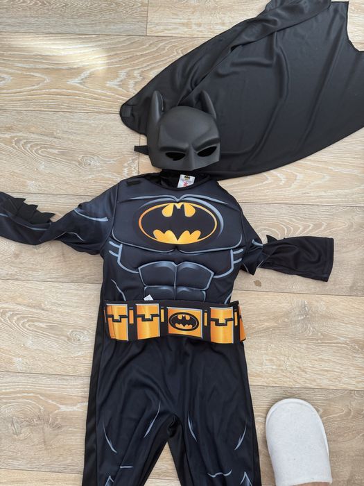 Costum de copil nou Batman din Spania