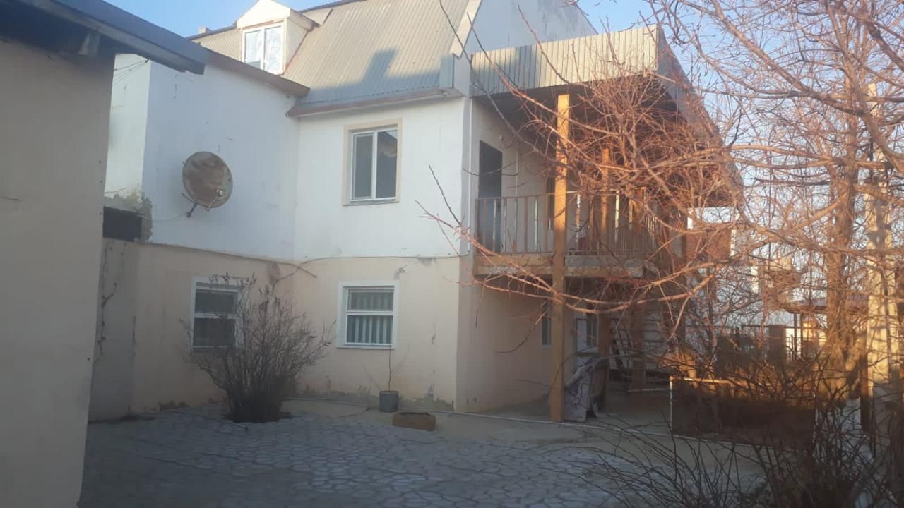 Дом в поселке Жана Каратон