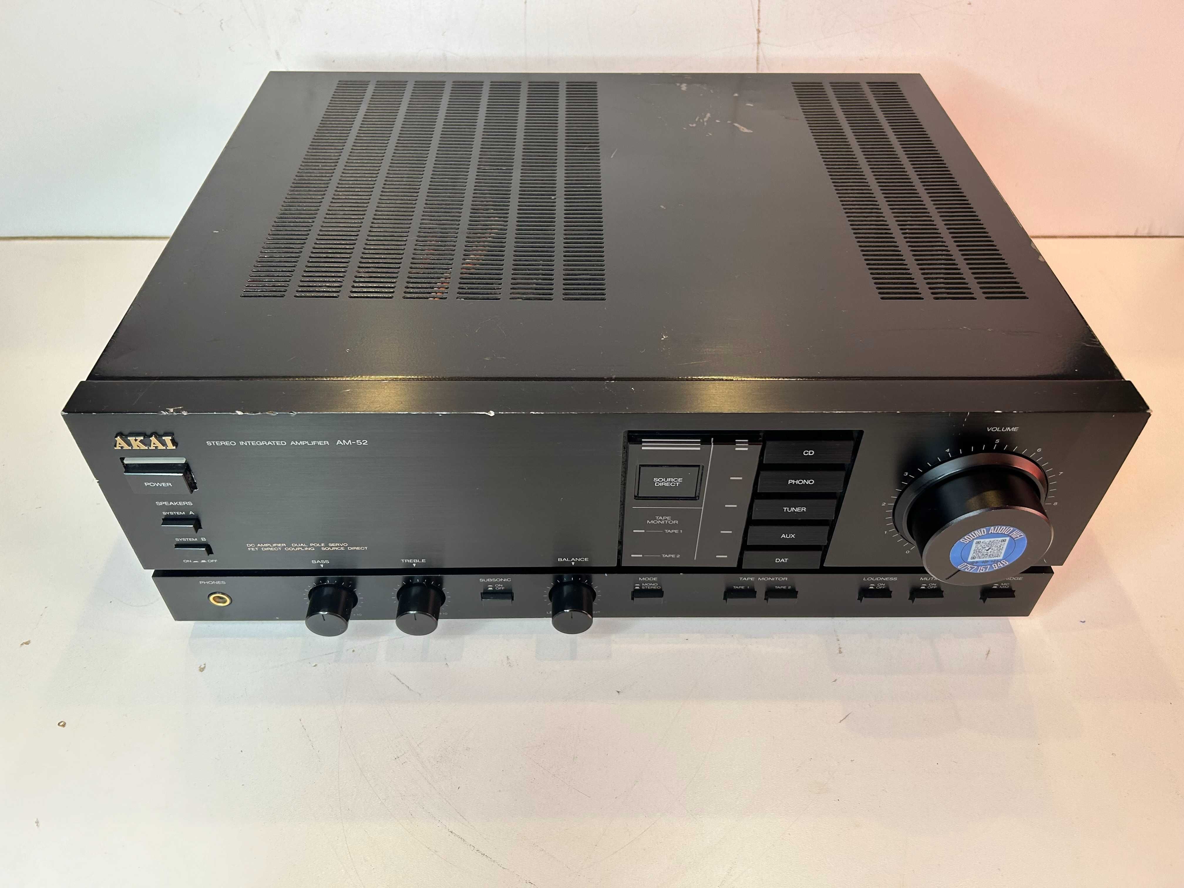 Vand amplificator Akai AM-52