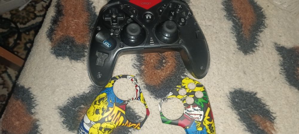 геймпад iPEGA PG-SW001.