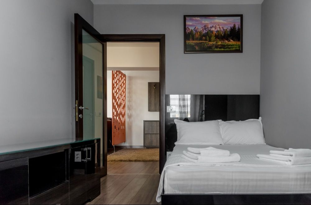 IS LUX Glam Studios & Apartments - Apartamente Regim Hotelier Palas