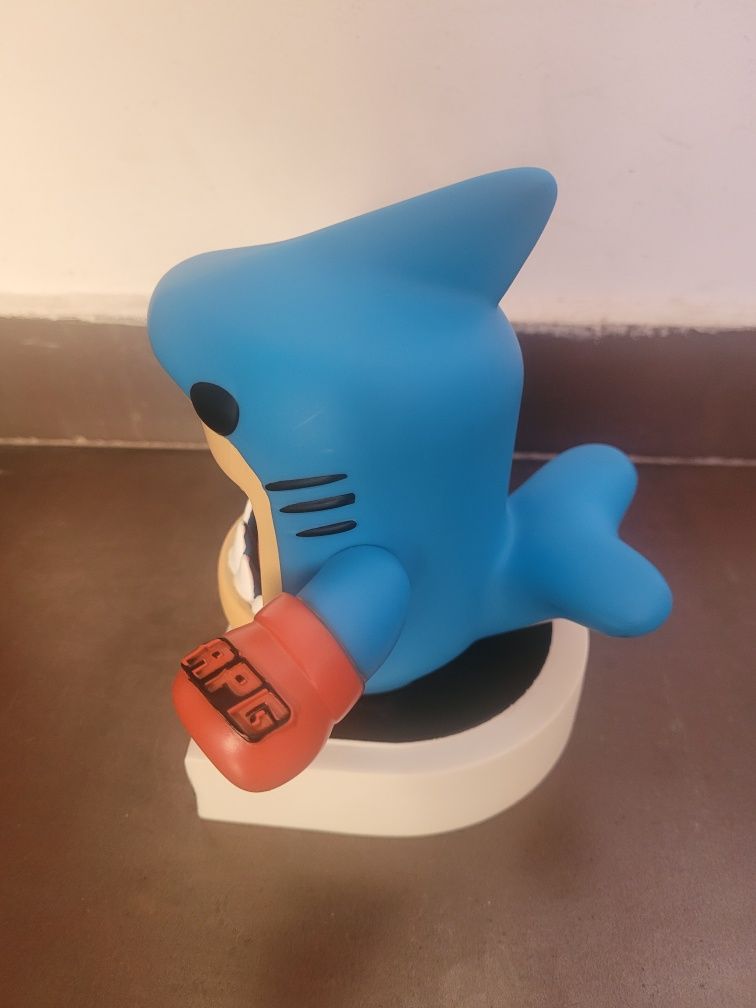 Sunday miniz shark