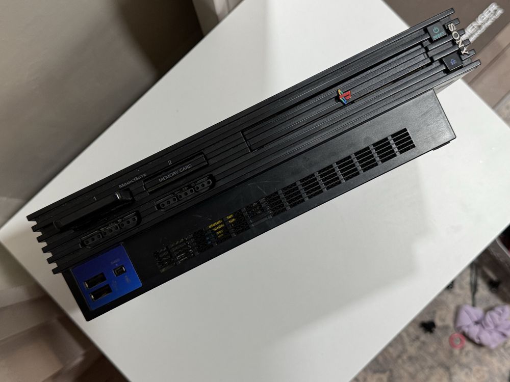 PlayStation 2 + два джоистика