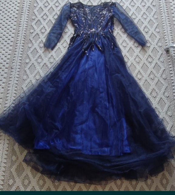 Платье вечернее длинное