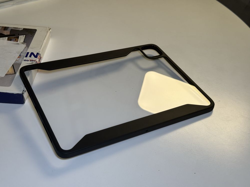 Husa Ipad 11 Pro ESR Rebound Hybrid detasabila cu magnet (NOU)