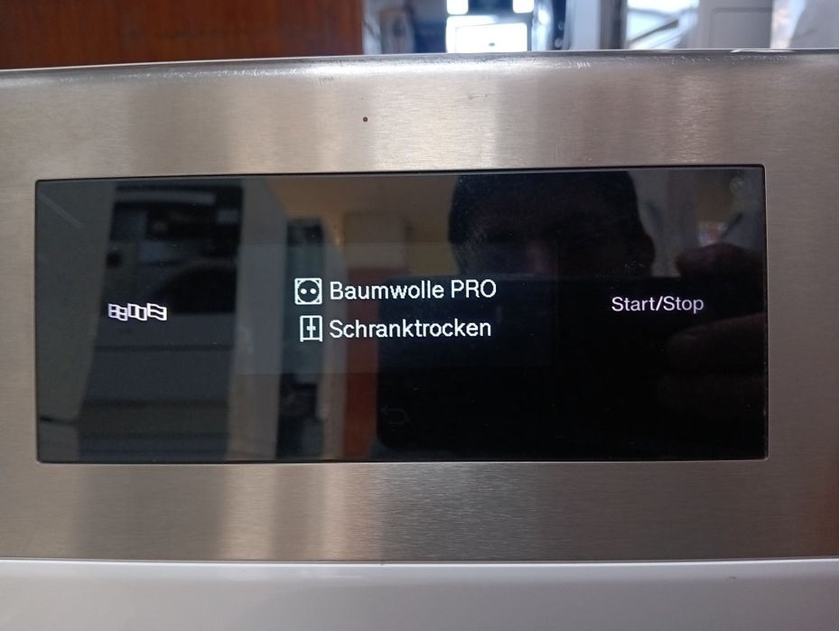 Професионална сушилня с термопомпа Миеле Miele Professional PDR 508HL