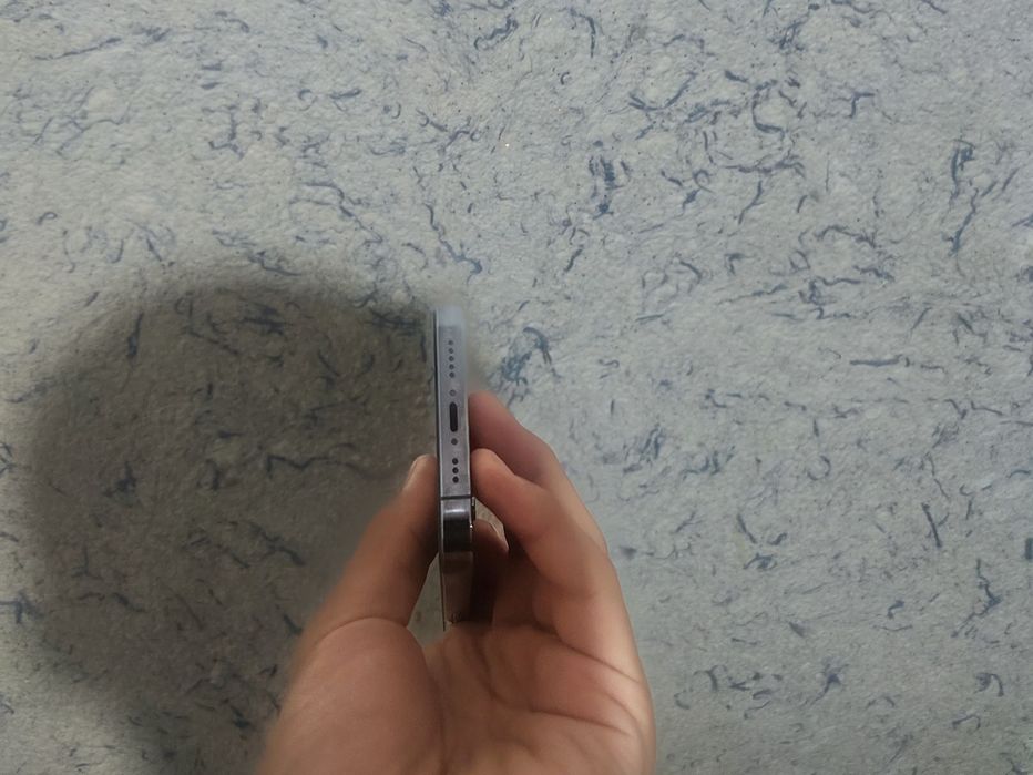 iPhone 14 pro 256 Gb 600$