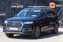 Audi Q7 7locuri