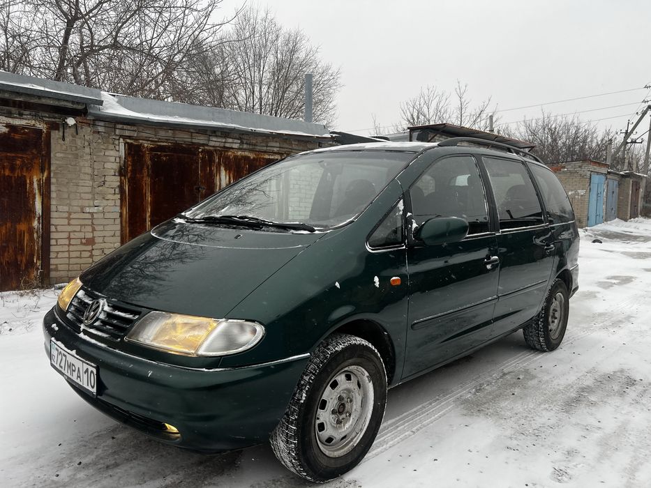 Продам  минивэн Volkswagen Sharan