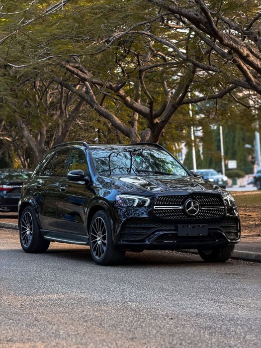 Новый Mercedes-Benz GLE 450 4MATIC