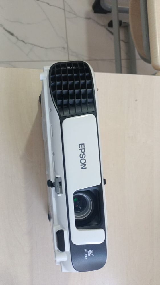 Epson EB-X41 3lcd