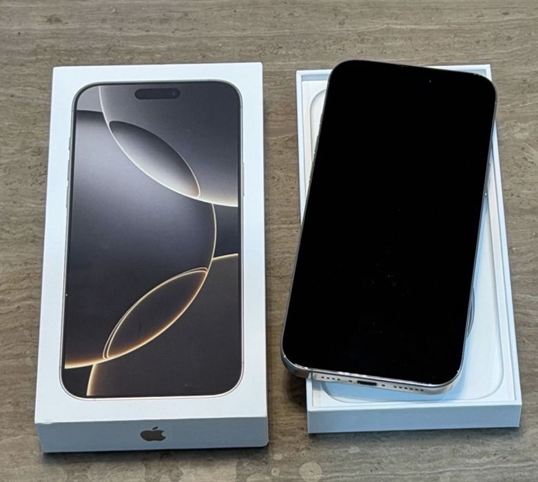 iPhone 16 Pro Max, 256GB, Natural Titanium