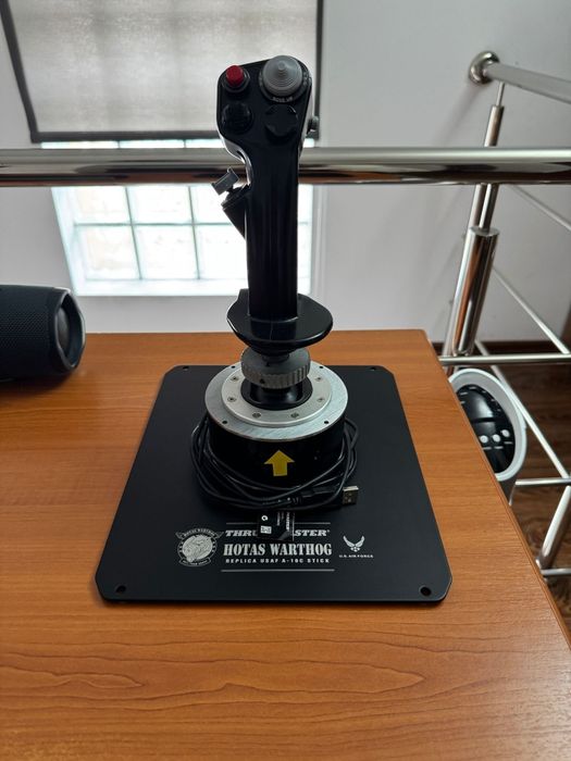 Hotas thrustmaster warthog
