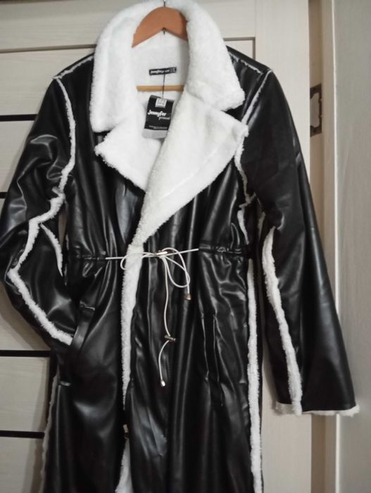 Продам новый Плащ весна осень