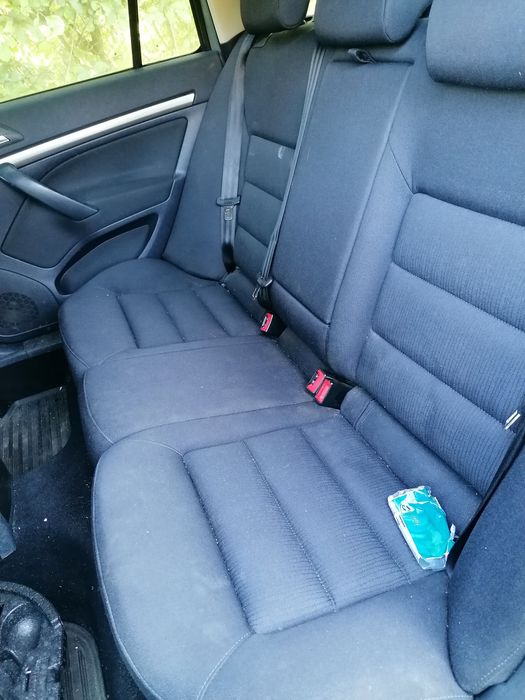 Dezmembrez skoda octavia 2 combi 1,6 benzină  cod motor BGU 75kw